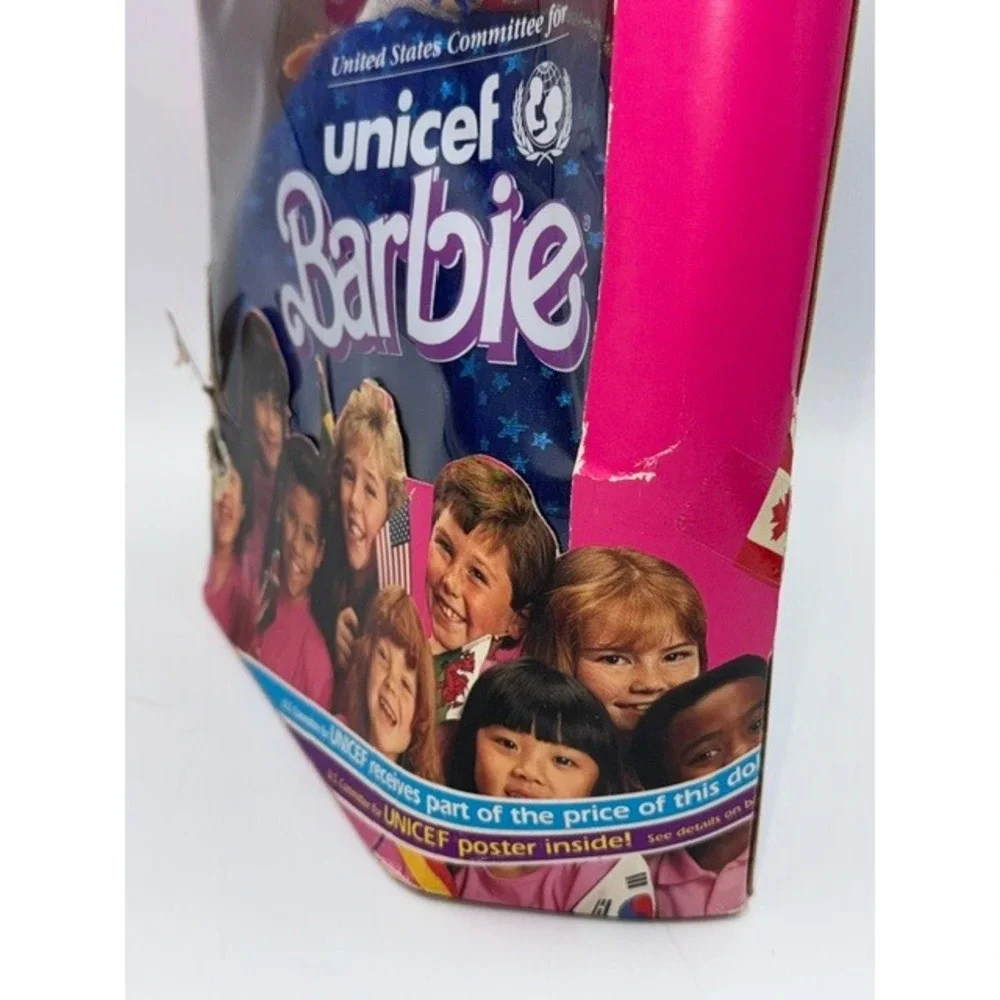 Vintage 1989 UNICEF Barbie Special Edition Mattel 4782 Brunette Starry Gown